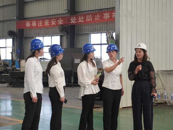 深入廠區(qū)學習，提高自身專業(yè)知識。_河南雙志