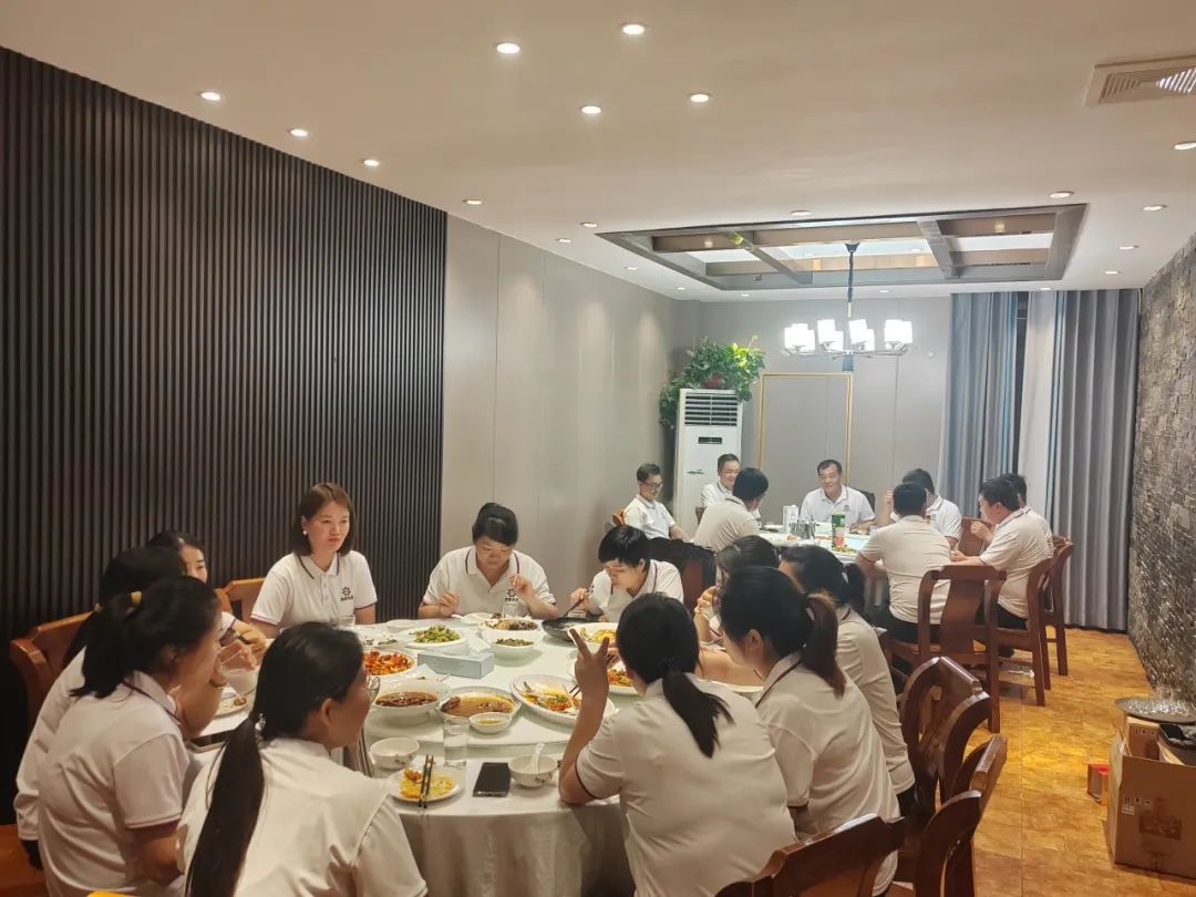 好的團(tuán)隊(duì)，好的我們_河南雙志