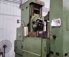 精加工（熱處理、車(chē)床、銑床加工）——兩端銑花鍵齒等