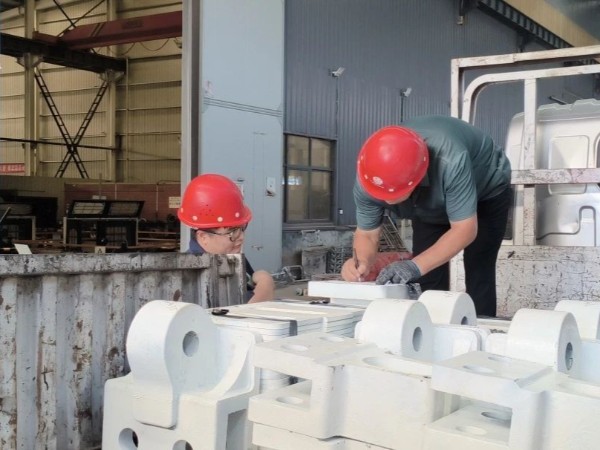 從源頭到成品，為刮板機(jī)配件品質(zhì)“保駕護(hù)航”