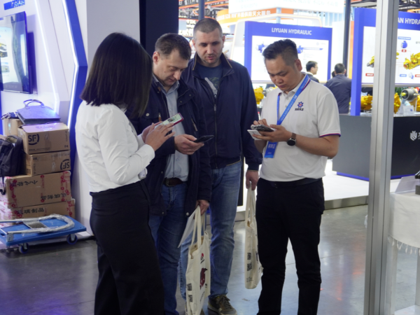 精彩繼續(xù)，直擊雙志礦展實況